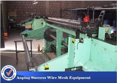 ポリ塩化ビニールの機械に高い生産の効率をする物質的な鉄条網